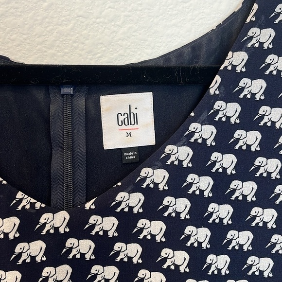 Cabi Elephant Print Novelty Blouse Size M - Picture 3 of 7